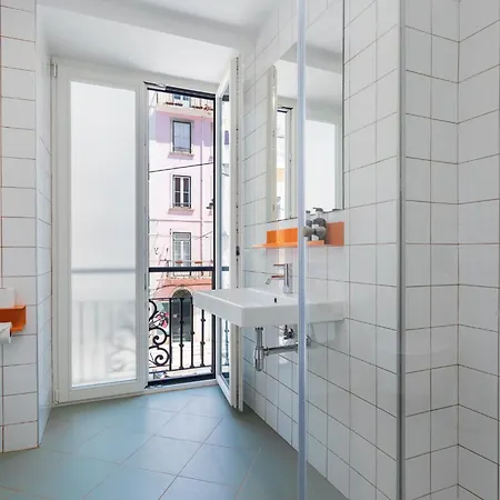 بيت شباب Boavista 83